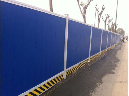 長(zhǎng)沙市哪里有pvC圍擋買(mǎi) 安拆套什么定額